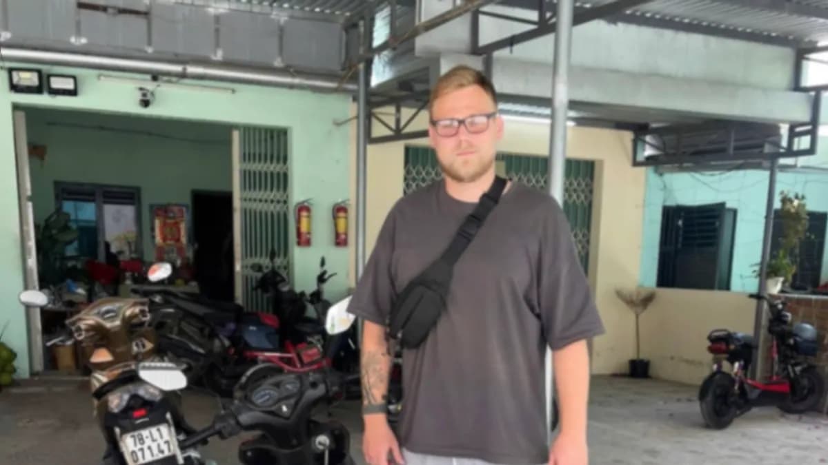 Fuel and Parking Tips for Riding a Motorbike in Nha Trang