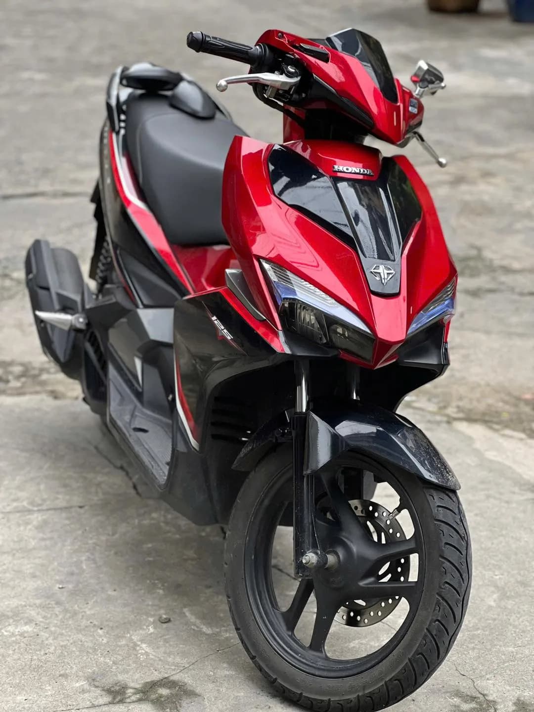 AB ĐỎ / XE CÔNG TY *